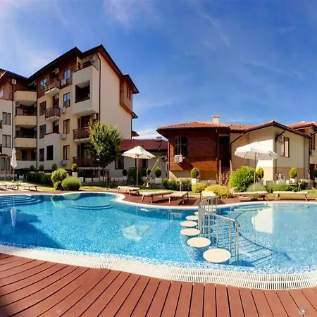 Apartment Dreambg In Garden Of Eden